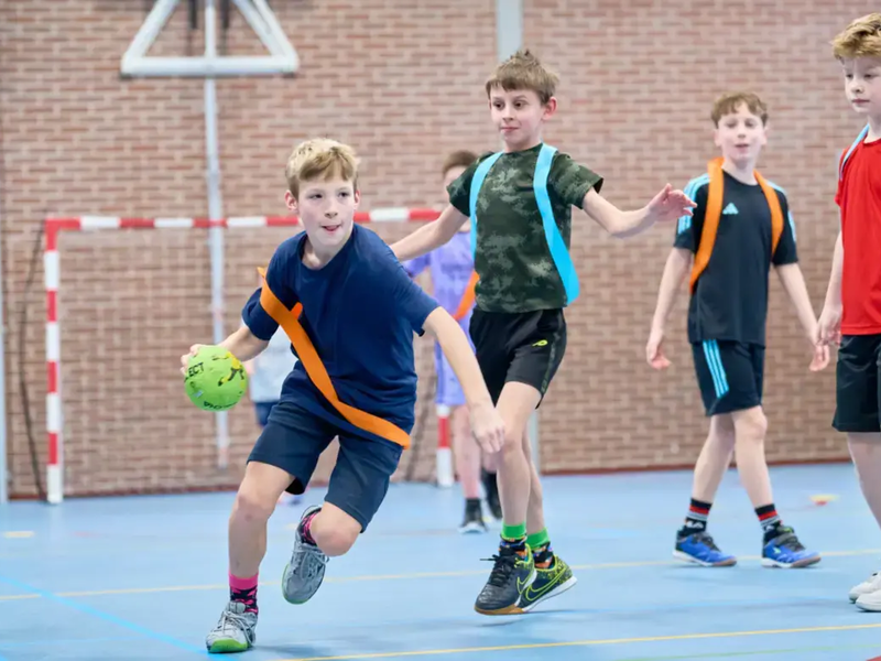 Project: Gooi jij de bal door?