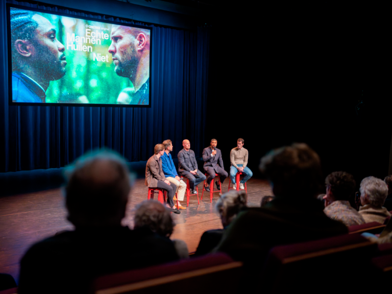 Echte mannen huilen niet.