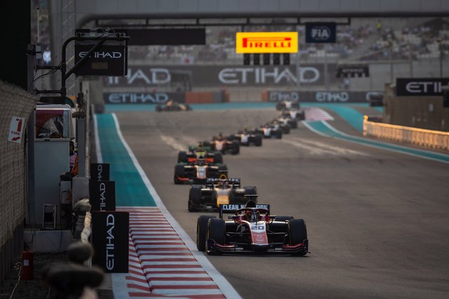 R.Verschoor AbuDhabi.03