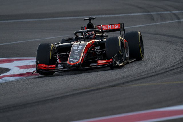 Richard Verschoor, Van Amersfoort Racing. FIA Formula 2 Championship, Yas Marina Circuit, Abu Dhabi, United Arab Emirates. 25th November 2023.