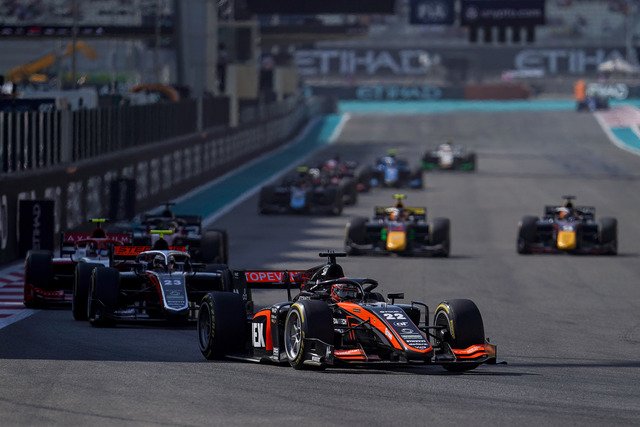Richard Verschoor, Van Amersfoort Racing. FIA Formula 2 Championship, Yas Marina Circuit, Abu Dhabi, United Arab Emirates. 26th November 2023.